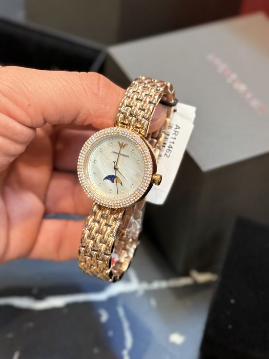 Дамски часовник Emporio Armani Rosa AR11462