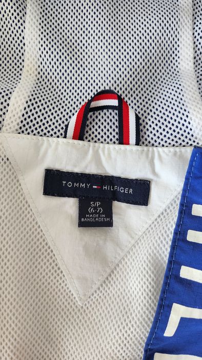 Яке Tommy Hilfiger 6-7г. детско
