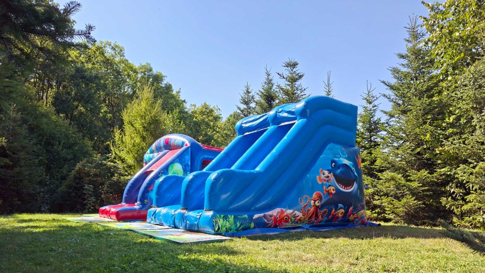 Topogane / Tobogane gonflabile, casute gonflabile pentru copii