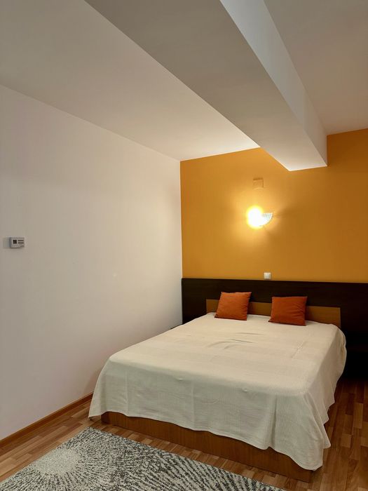 Proprietar, Garsoniera 45 mp, titan, centrala proprie, parcare