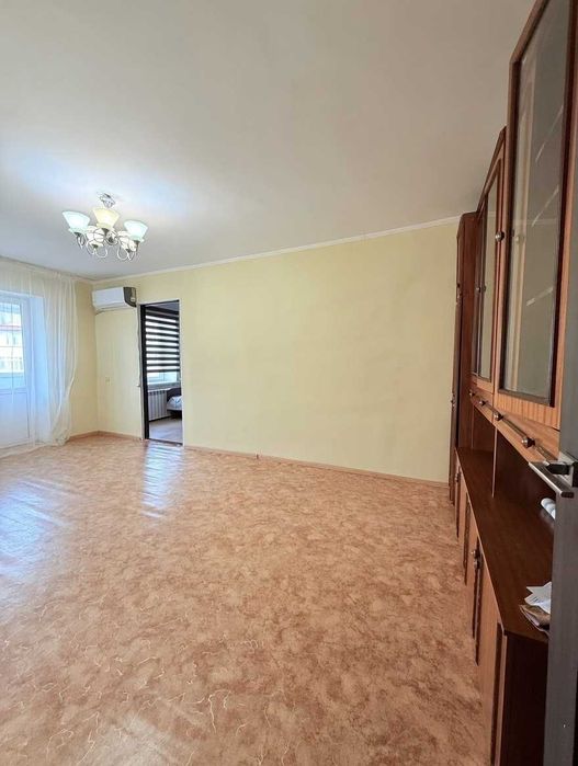 Продам 2 ком.квартиру на Молодежке. 10 млн. Ипотека БЦК, Халык пройдет