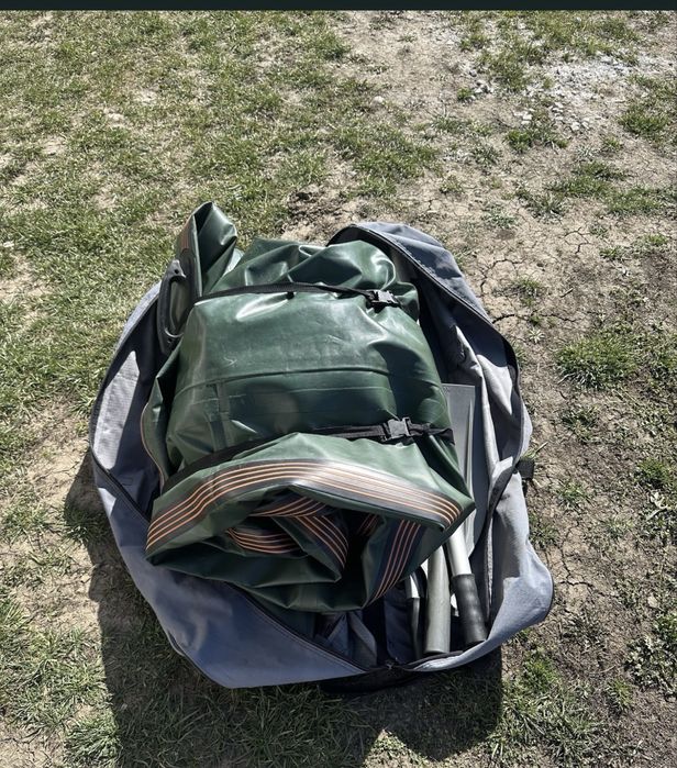 Vand Barca Kolibri K260 l cu 130 cm interior