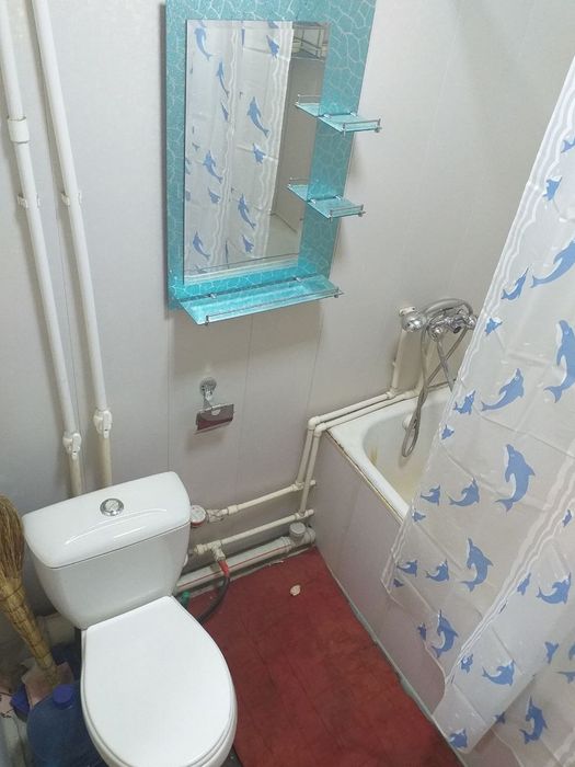 2 xonali uy 2-etajda sotiladi