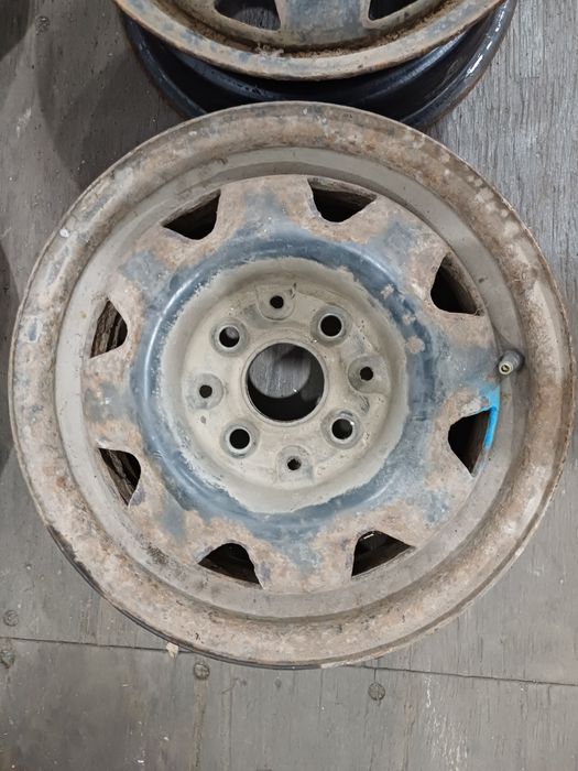 Диски R14 4x108 на Audi.