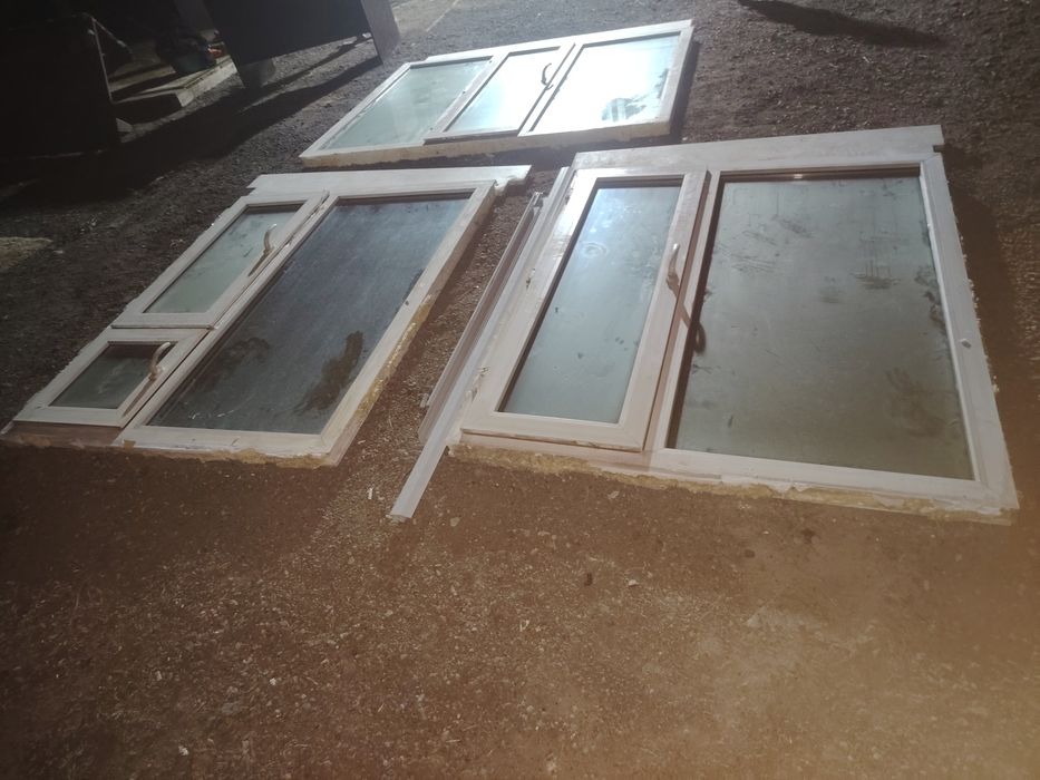 Пластик терезе сатылады