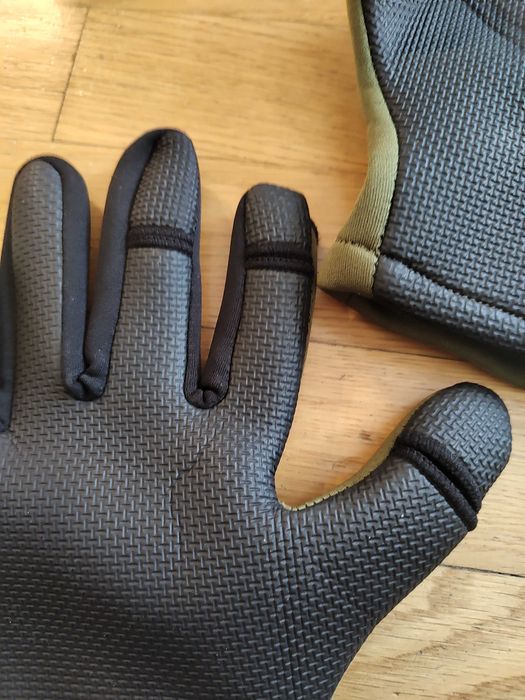 Неопренови ръкавици с отвор за три пръста