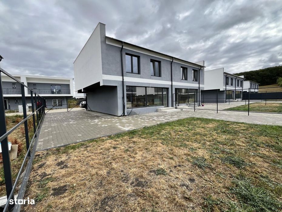 Casa intabulata, tip duplex ,curte libera 200mp, Sibiu