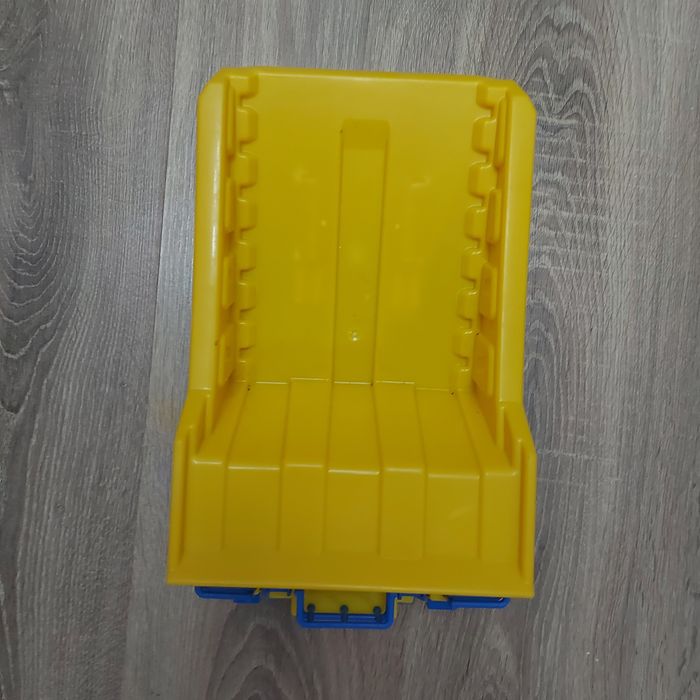 Самосвал Белаз самолет