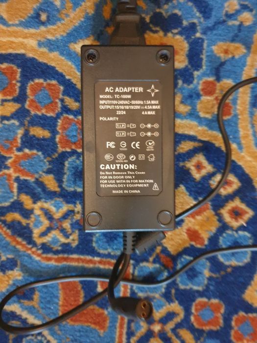 Adaptoare de priza/ încărcătoare/ transformatoare