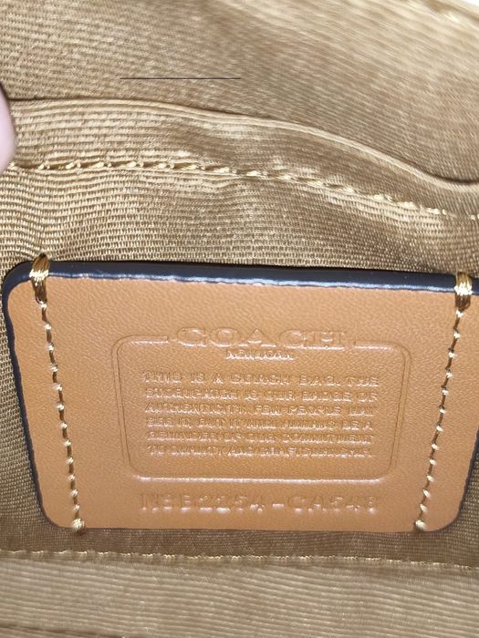 Poseta Coach + Ochelari Prada de soare