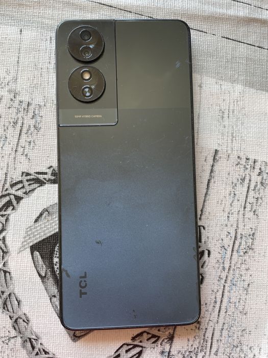 TCL 50 SE 128GB model T611B