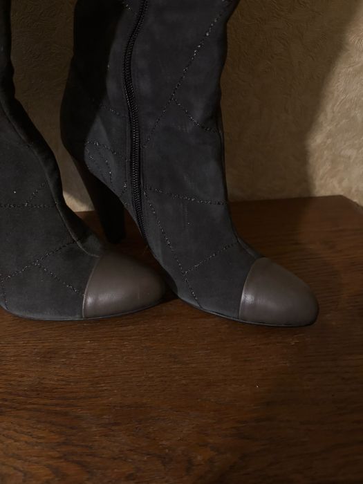 Новые сапоги 40 размера