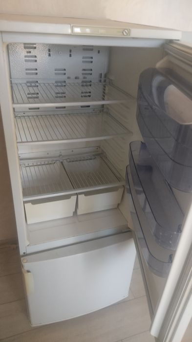 Холодилник продам сроччно