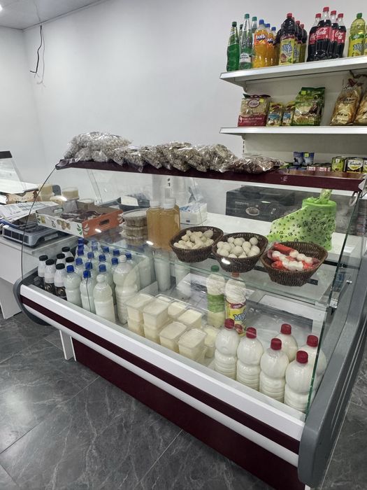 Холодильник витринный