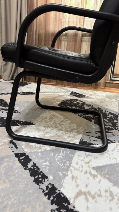 Кресло в хорошем состоянии