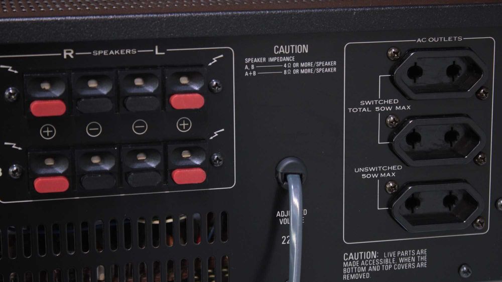 Amplificator/Statie Pioneer SA-608.