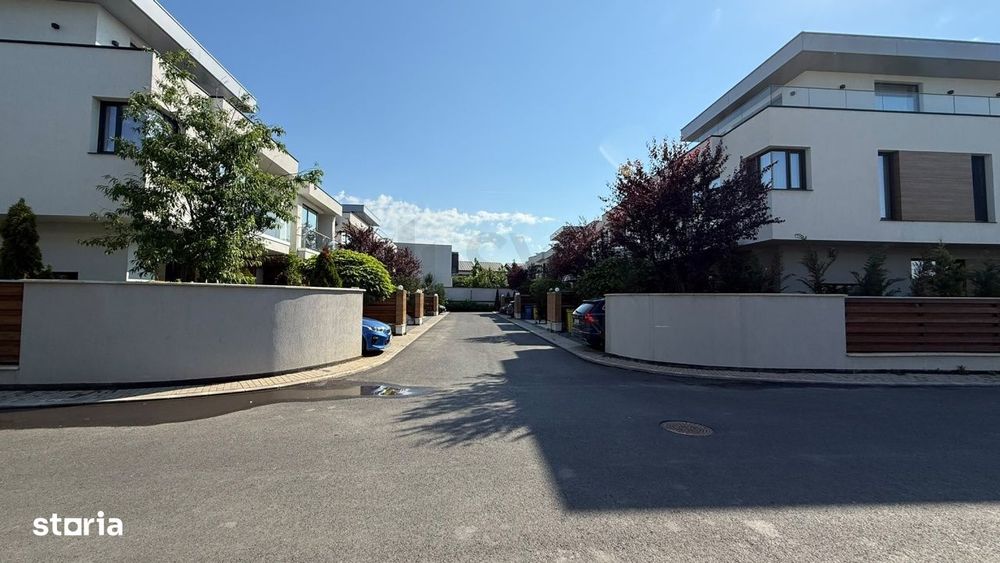 Vile Finalizate Exclusiviste Langa Lac l Complex Rezidential