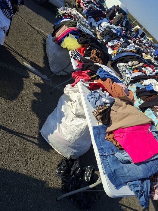 Vand haine in jur de 150 kg