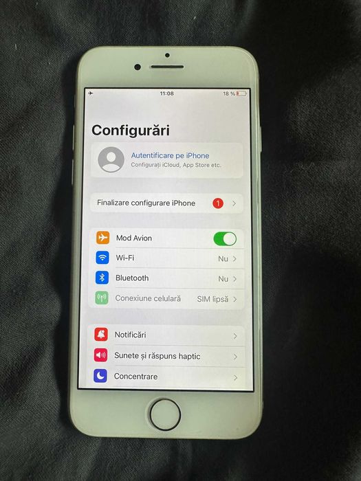 Iphone 7 Alb sau Negru  100% baterie Liber de retea