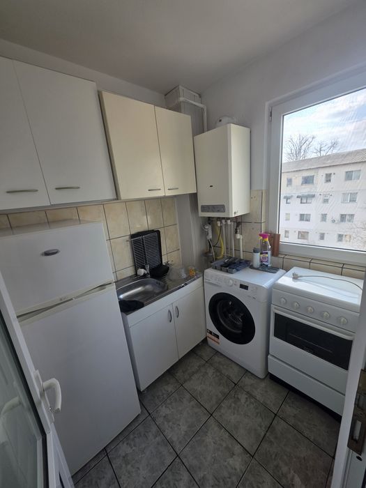 Închiriez garsoniera in zona sud c.t