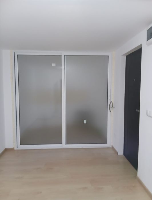 Casa de vânzare 2 corpuri