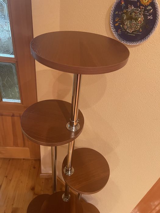 полки для цветов