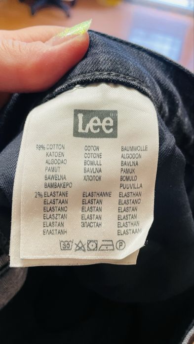 Blugi Lee negri slim fit mas L