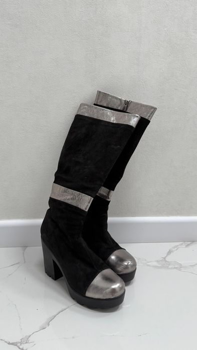 Продам зимние сапоги