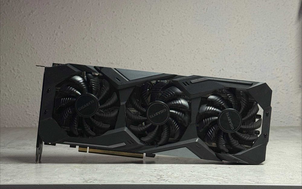 Gigabyte RX 5600 XT 6GB Gaming OC Radeon RX5600XT видеокарта
