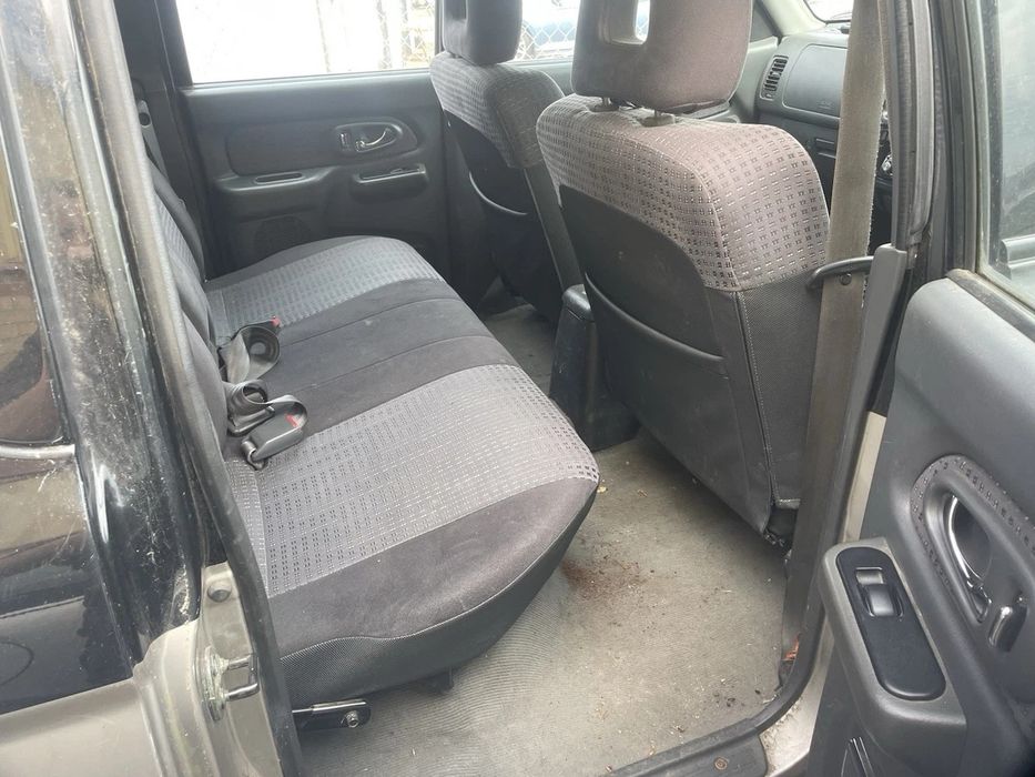 Mitsubishi l200 2.5td 116 коня  на части