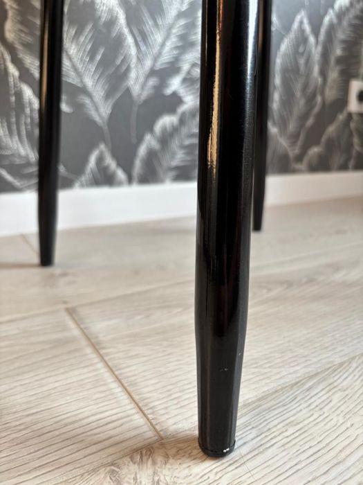 Продам Стулья 4 шт