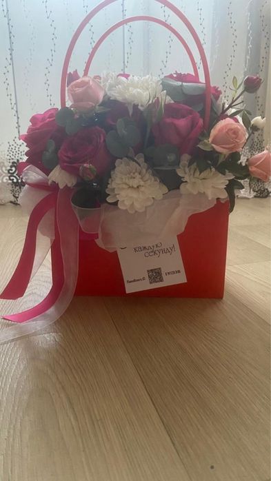 Продам цветы очень красивые, свежие