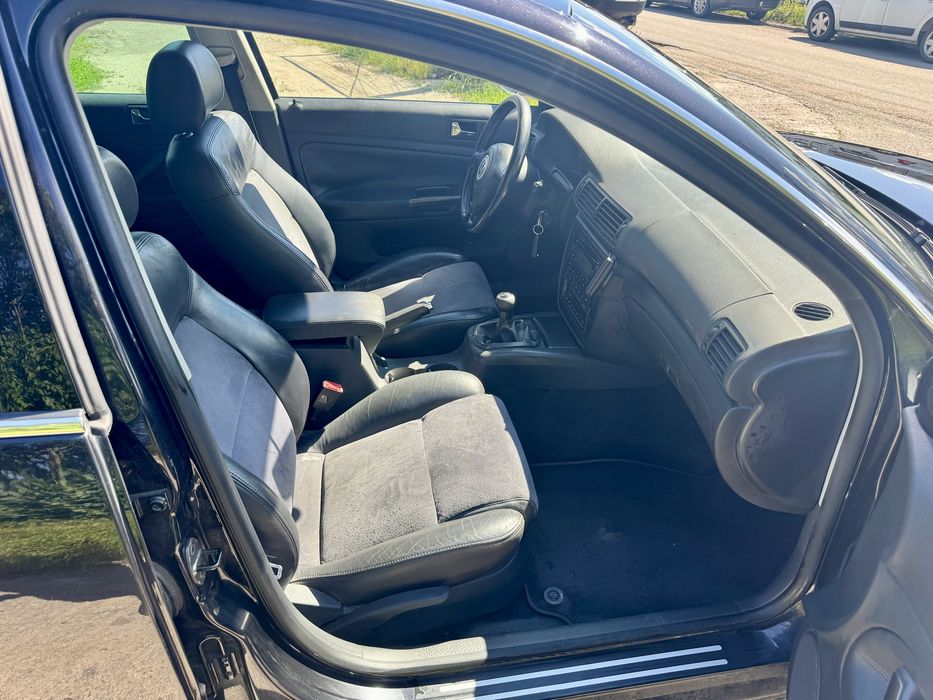Vw Passat B5.5 din 2004 benzina euro 4 alcantara, clima, xenon