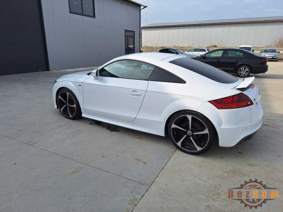 Dezmembrez Audi TT 8J Facelift 2.0 Tdi Quattro CFGB 170 Cai 2011