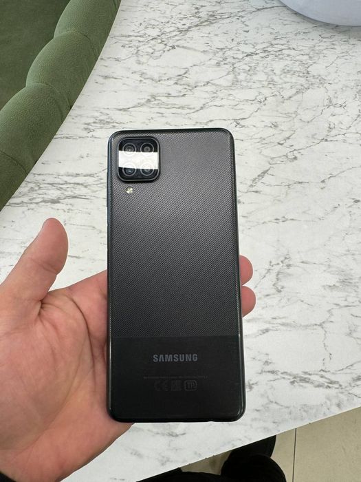 Samsung Galaxy A12