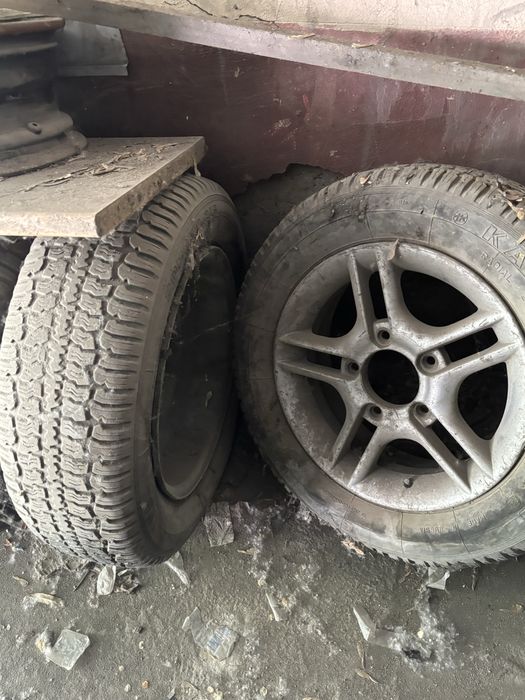 Продам диски на Ниву