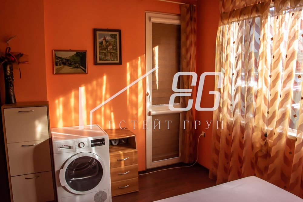 Етаж от къща в Варна-Аспарухово площ 116