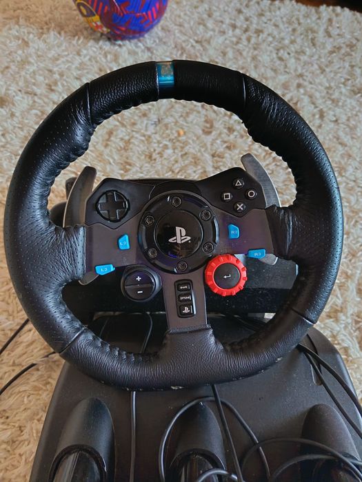 De vanzare volan ps4