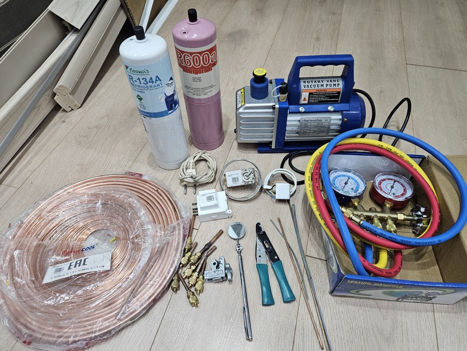 Продам вакууматор, коллектор 2 вент.