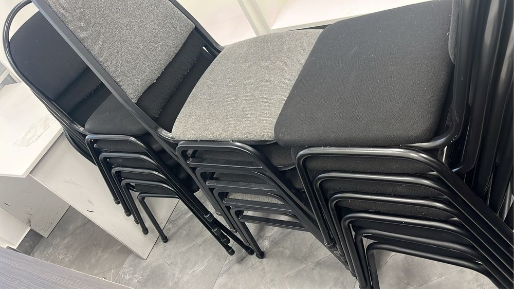 Офисные столы стулья