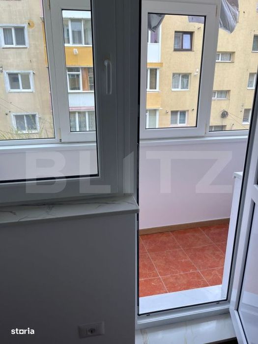 Apartament 4 camere, decomandat, etaj intermediar, zona USV