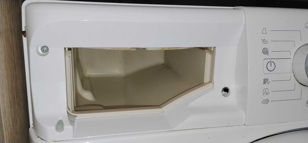 Пералня Whirlpool FWF71483W EU (7 кг, Инверторен мотор) – Отлично състояние