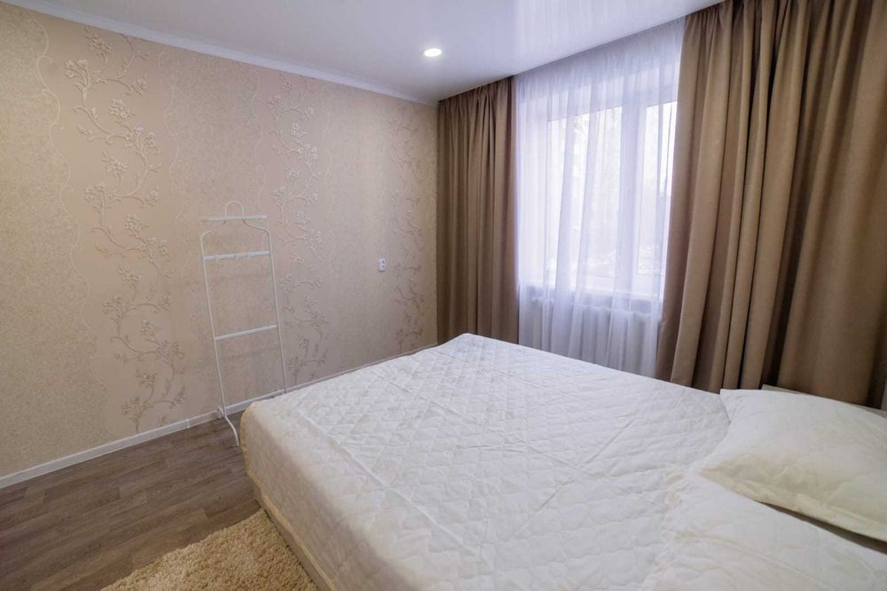 Сдам 2 комнатную квартиру посуточно