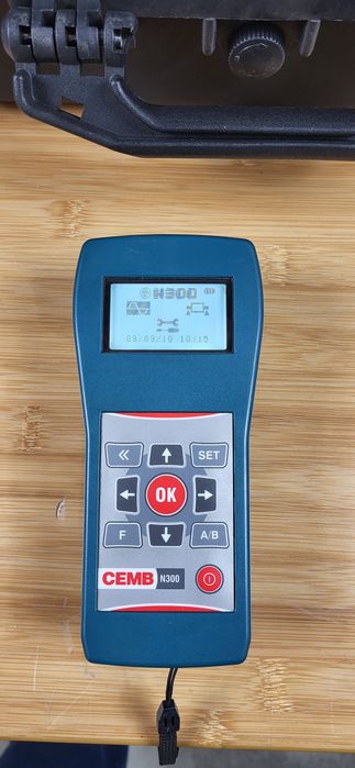 Echilibrare dimamica in doua plane si analizor de vibratii  CEMB