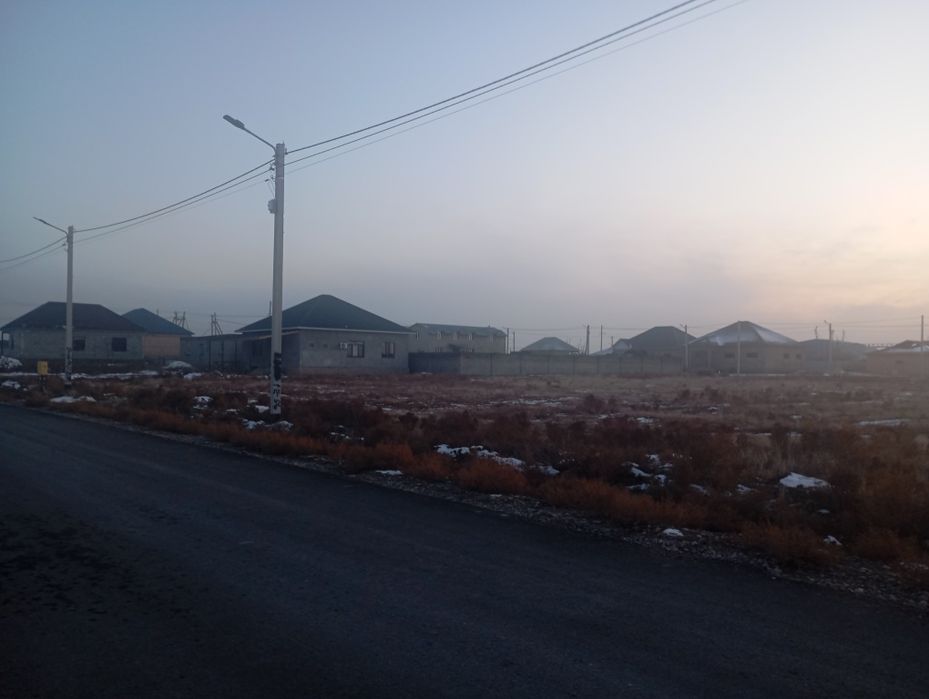 Продаётся участок в мкр ынтымак