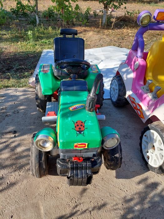 Mașinuțe SH baterii noi reîncărcabile cu încărcător