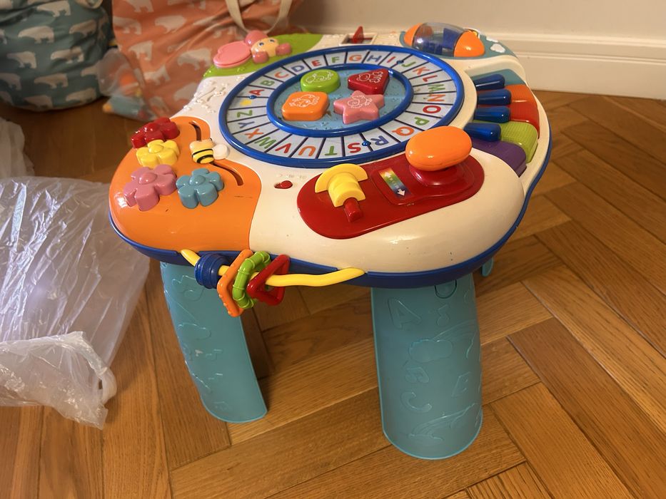 Интерактивный детский столик