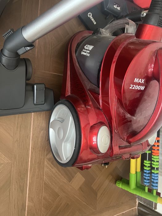 Продам пылесос в хорошем состоянии