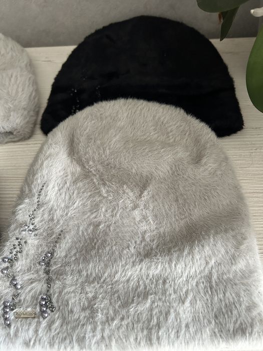 Шапки зимнии. Новые.