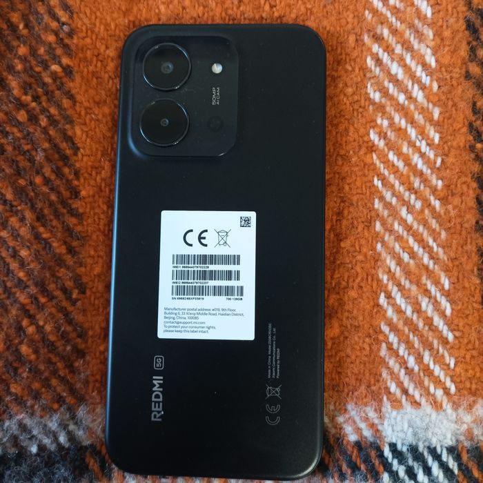 Продавам телефон Редми 15 С